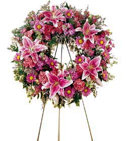 The FTD� Loving Remembrance� Wreath